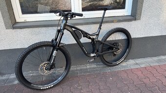 Horské kolo Focus JAM 6.8 Black - 2