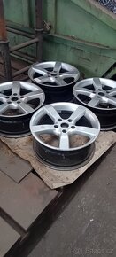 Alespoň 7,5x17 BMW - 2