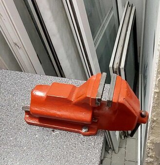 Ponk s vybavením (Svěrák) - 2