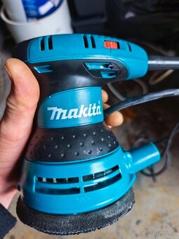 Excentrická bruska - 2