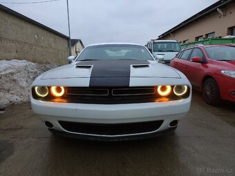 Dodge Challenger - 2