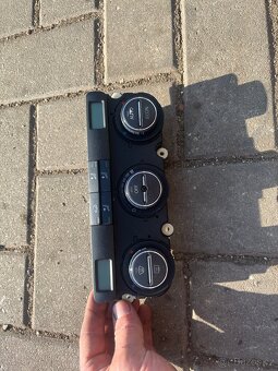 Ovladač automatické klimatizace Golf 5, Octavia 2 - 2