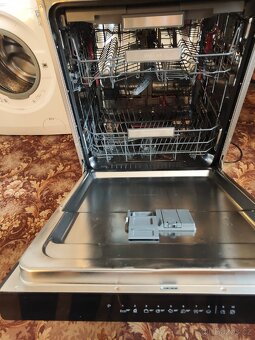 Myčka Whirlpool - nefunkční - 2