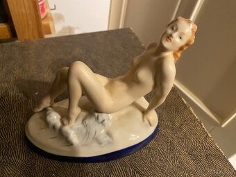 Royal dux Strobach akt porcelánová soška žena - 2