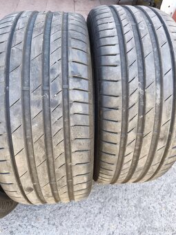 245/45R18 Kumho Ecsta PS71 XL - 2