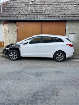Hyundai i30 GDI 1.6 99KW - 2