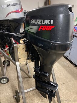 Lodní motor Suzuki 25hp - 2