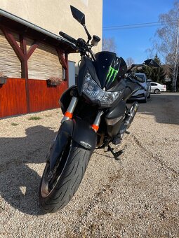 Kawasaki Z1000 - 2