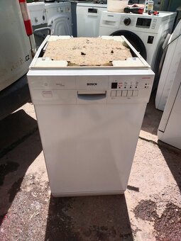 Prodám plně funkční myčku zn. BOSCH-45 cm ---DOVEZU---BRNO - 2