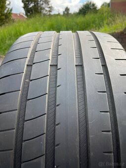 255/35 R19 - Goodyear Eagle F1 - 2