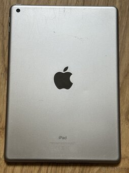 Apple iPad 6 9,7" 32GB Space Gray - 2