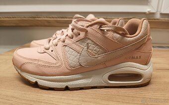 Kožené dámské boty Nike Air Max Command EUR 39 - 2