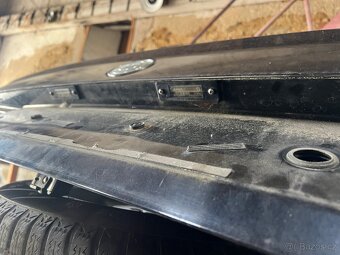 BMW e34 zadní víko kufru sedan - 2