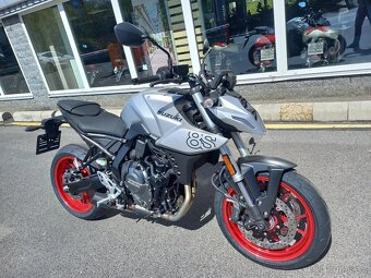 Suzuki GSX 8S NOVÝ MOTOCYKL - 2