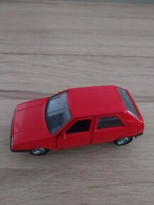 Model Škoda favorit 1:38 - 2