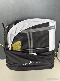 Cestovní postýlka Aeromoov - 2