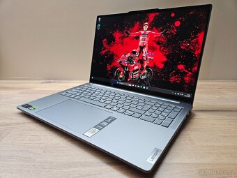 3,2K 16"_LENOVO YOGA PRO 9_ULTRA 9 185H_32GB_RTX 4050 6GB - 2