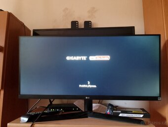 LG monitor - 2