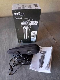 holicí strojek Braun Series 7 Silver - 2