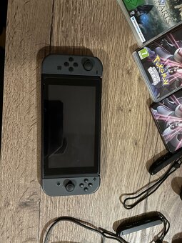 Nintendo Switch - 2