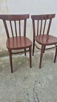 Dřevěná židle Ton (č.02) - 2