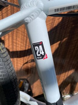 Dětské kolo zn. Superior, vel. 24 - 2