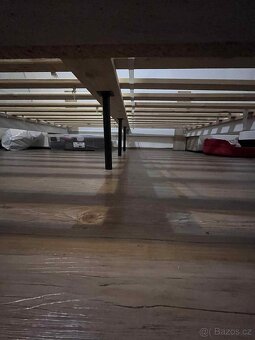 Prodám manželskou postel + Dva noční stolky - 2