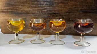 Skleničky s Likérem - 2
