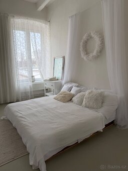 Paletová postel - 2