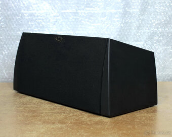 Centrální reprobedna KEF. - 2