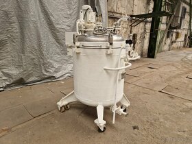 500 l ZVU nerezový duplikovaný míchaný reaktor - 2