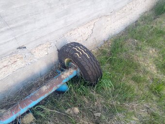 Brdena náprava na vlek - 2