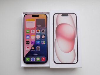 APPLE iPhone 15 128GB Pink - ZÁRUKA - TOP STAV-95%bat. - 2