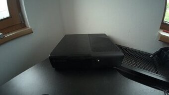 Xbox 360 E s Kinectem, 2 Ovladace a 7 Hrama - 2