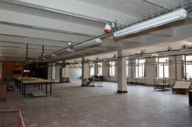 Jaroměř - pronájem nebytových prostor 1350 m2 - 2
