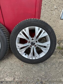 Alu kola STAVANGER R17 5x112 ET38 + ZIMNÍ PNEU Passat - 2
