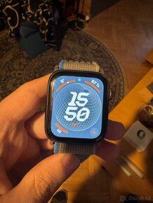 Apple Watch Series 4 44MM Nike edice - 2