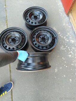6,5Jx16 5x114,3 ET 38 Mitsubishi Outlander disky - 2