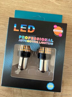 LED žárovky blinkry 2 ks nové - 2