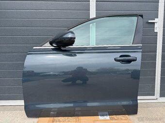 Přední levé dveře Audi A6 C7 4G, barva LX5N - 2