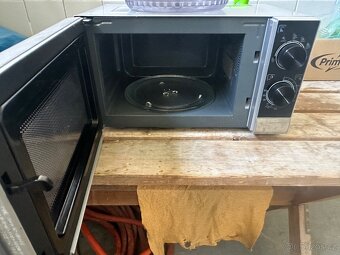 Milrovlnná trouba Philco - 2