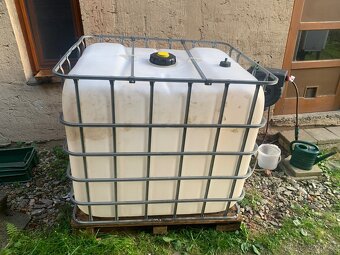 IBC nádrž 1000l - 1m3 - 2