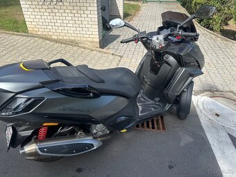 Peugeot Metropolis 400 GT - 2