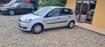Ford Fiesta 1.3i 51kW ČR KLIMA - 2