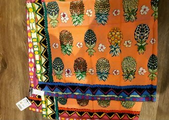 Nový dámský značkový šátek šála i pareo desigual s ananasy - 2