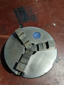 Univerzální sklíčidlo 3 čelisťové 125 mm průměr - 2