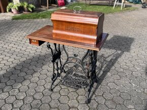 ŠICÍ STROJ - STOEWER - 2