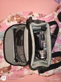 Videokamera JVC mini DV - 2