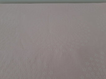 Retro kvalitní damašek - 2