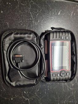 Prodám zařízení iCarsoft V2.0 pro práci s vozidlem – OBDII - 2